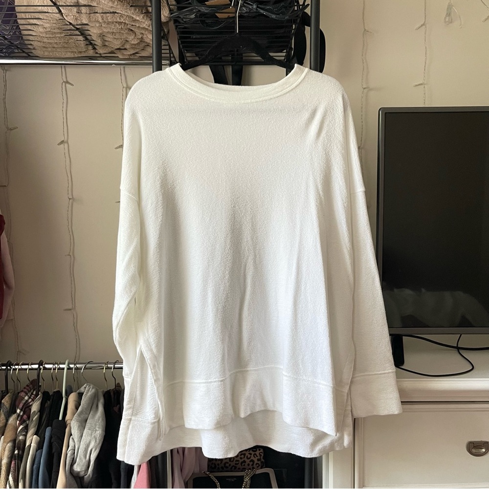 AERIE white oversized sweatshirt